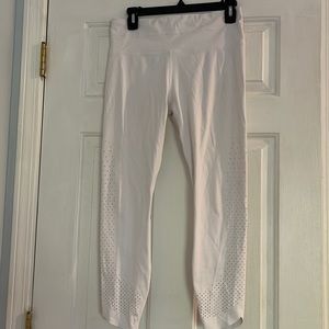 Athleta high waist 7/8 laser cut white legging size medium